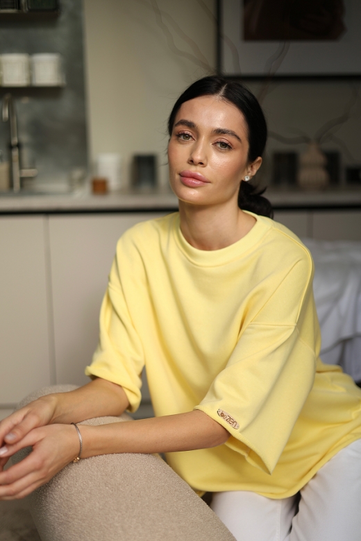 "КІЛІЯ" ЖІНОЧА ФУТБОЛКА ЖОВТОГО КОЛЬОРУ